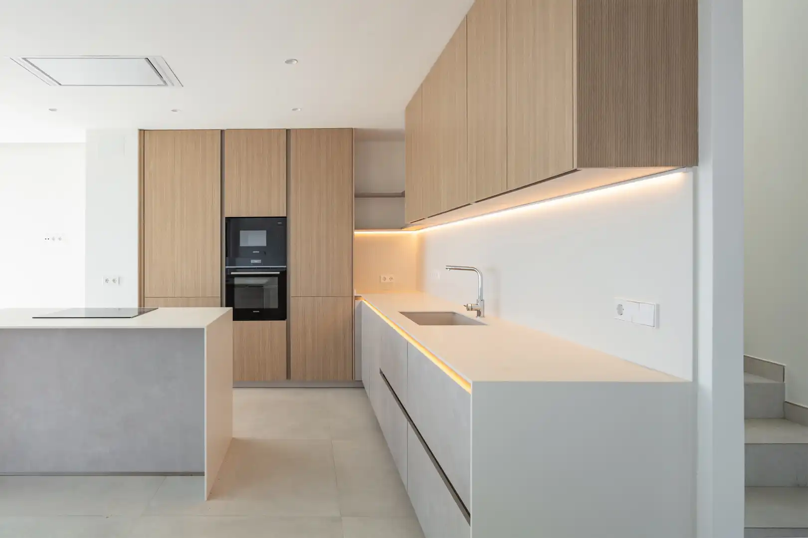 Kitchen of Houses for sale in Jávea / Xàbia  with Air Conditioner, Private garden and Terrace