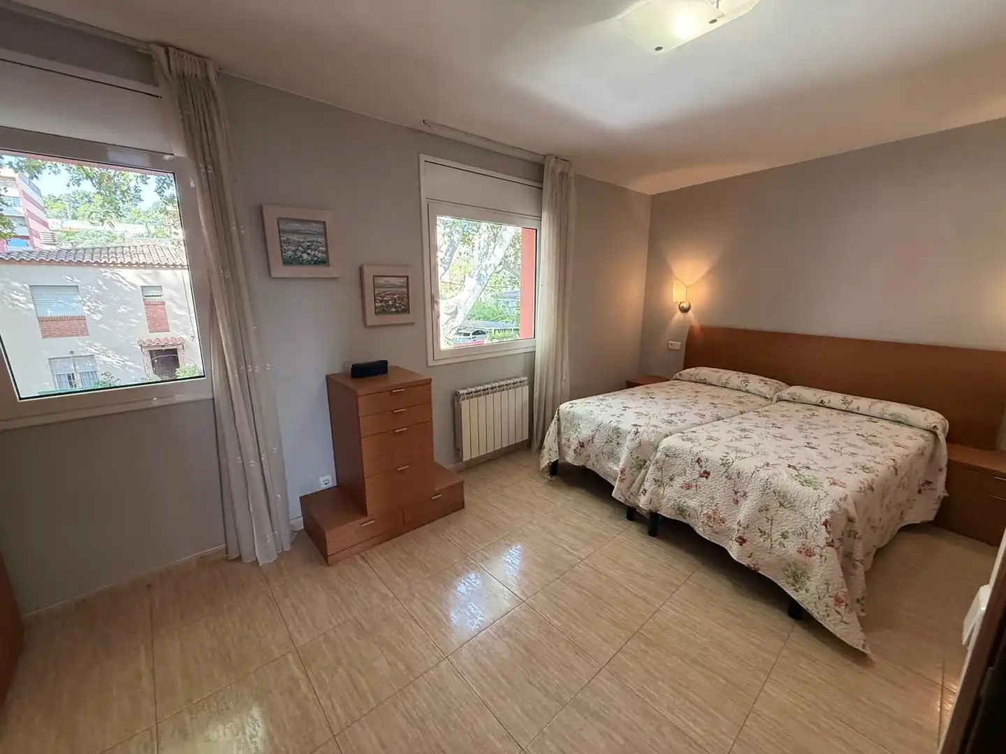 Habitación de Casa o chalet en venta en Eixample - Horta Capallera