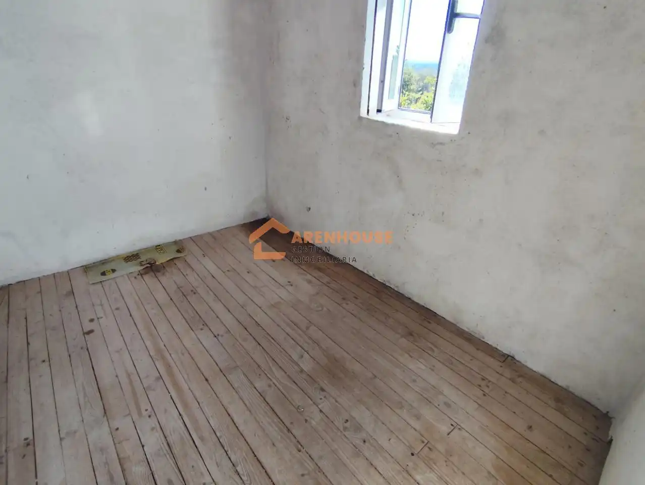 Casa o chalet en venta en Vilar de Santos con Calefacción, Jardín privado y Trastero