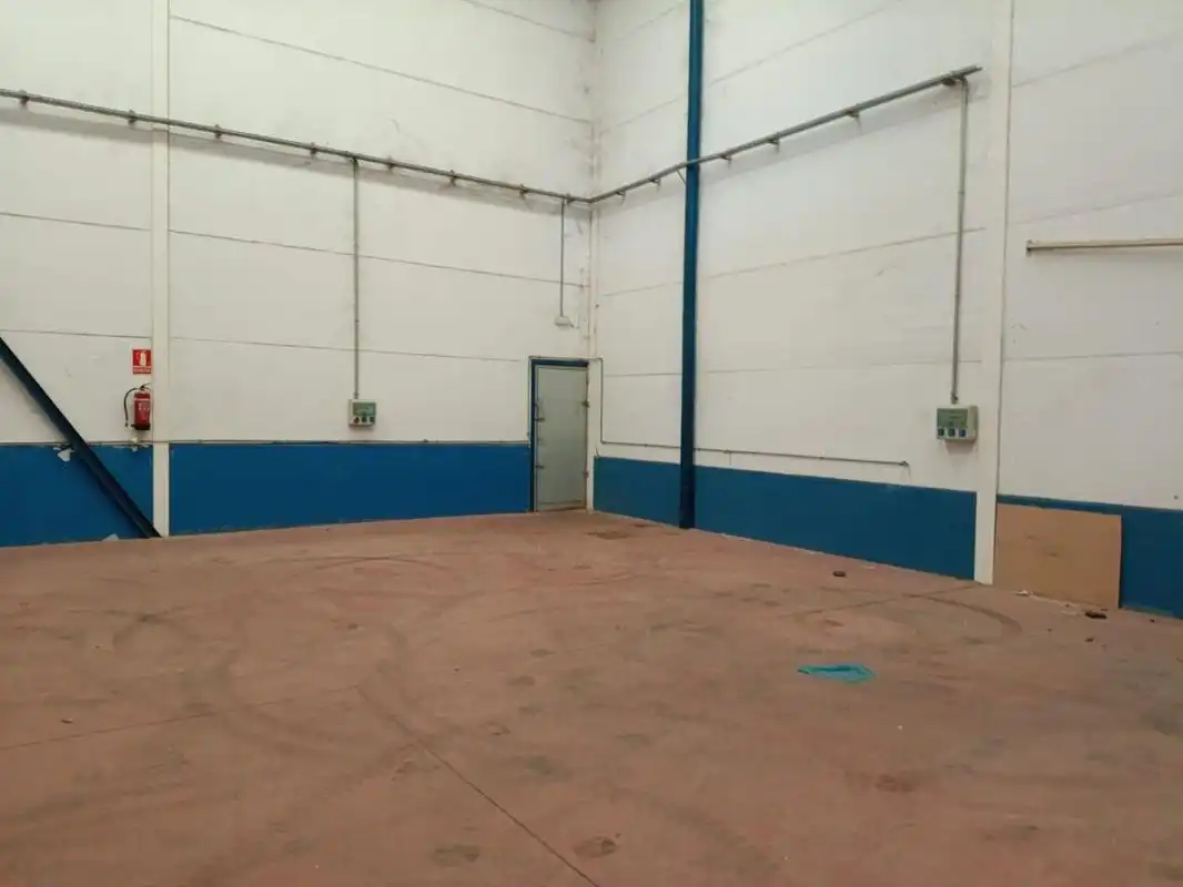 Local comercial en venta en C. Aluminio, imagen 3