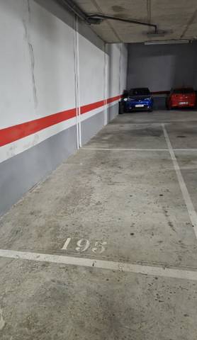 Garaje en Alquiler en Centro