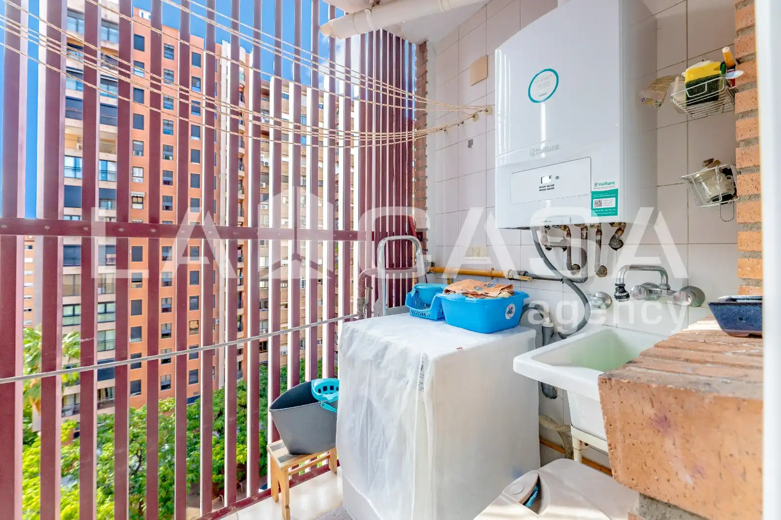 Piso con terraza en venta en Carrer del Poeta Durán i Tortajada, imagen 16