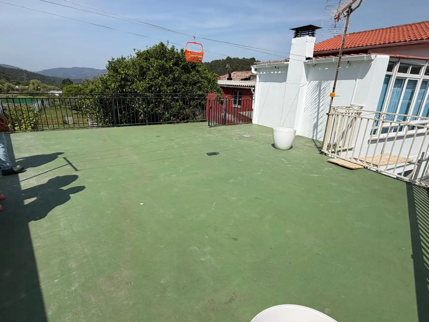 Terrassa de Casa adosada en venda en Boiro amb Calefacció, Jardí privat i Terrassa