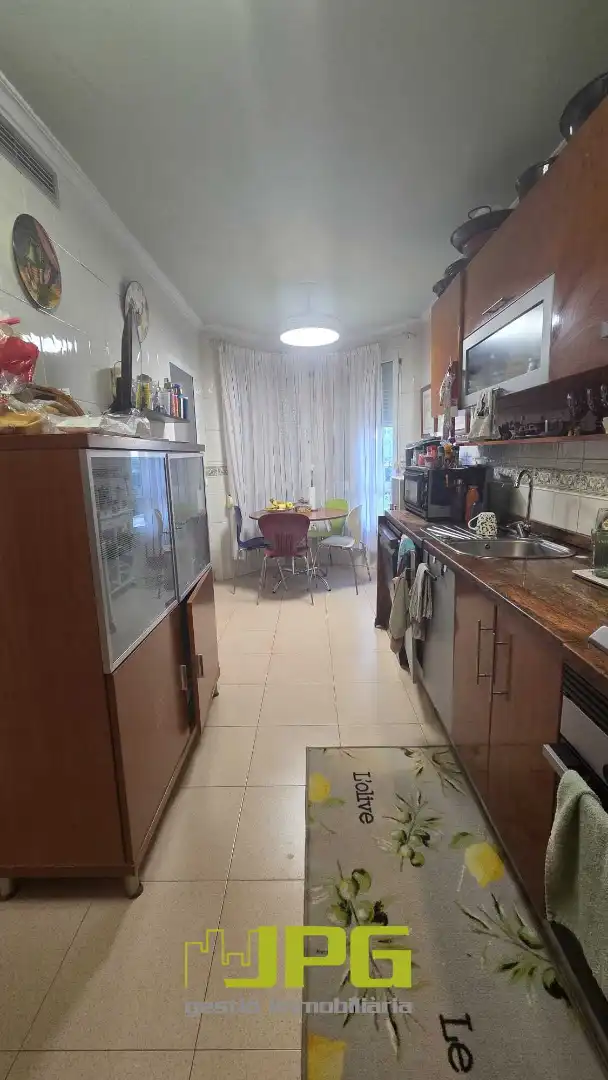 Cuina de Casa adosada en venda en Sant Joan d'Alacant amb Aire condicionat, Calefacció i Jardí privat