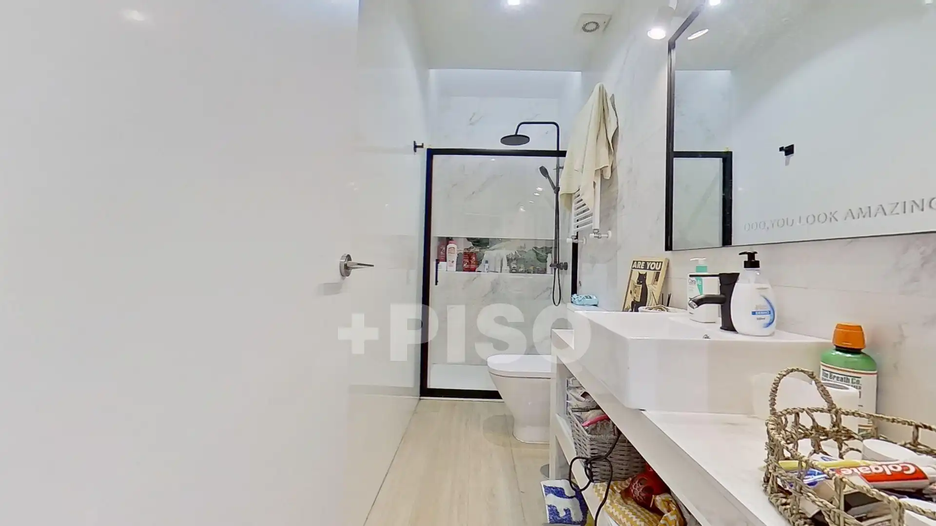 Badezimmer von Wohnung zum Verkauf in Madrid mit Klimaanlage, Heizung und Parkett