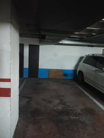 Garaje en Alquiler en Avenida Reyes Católicos, 40 en Reyes Católicos