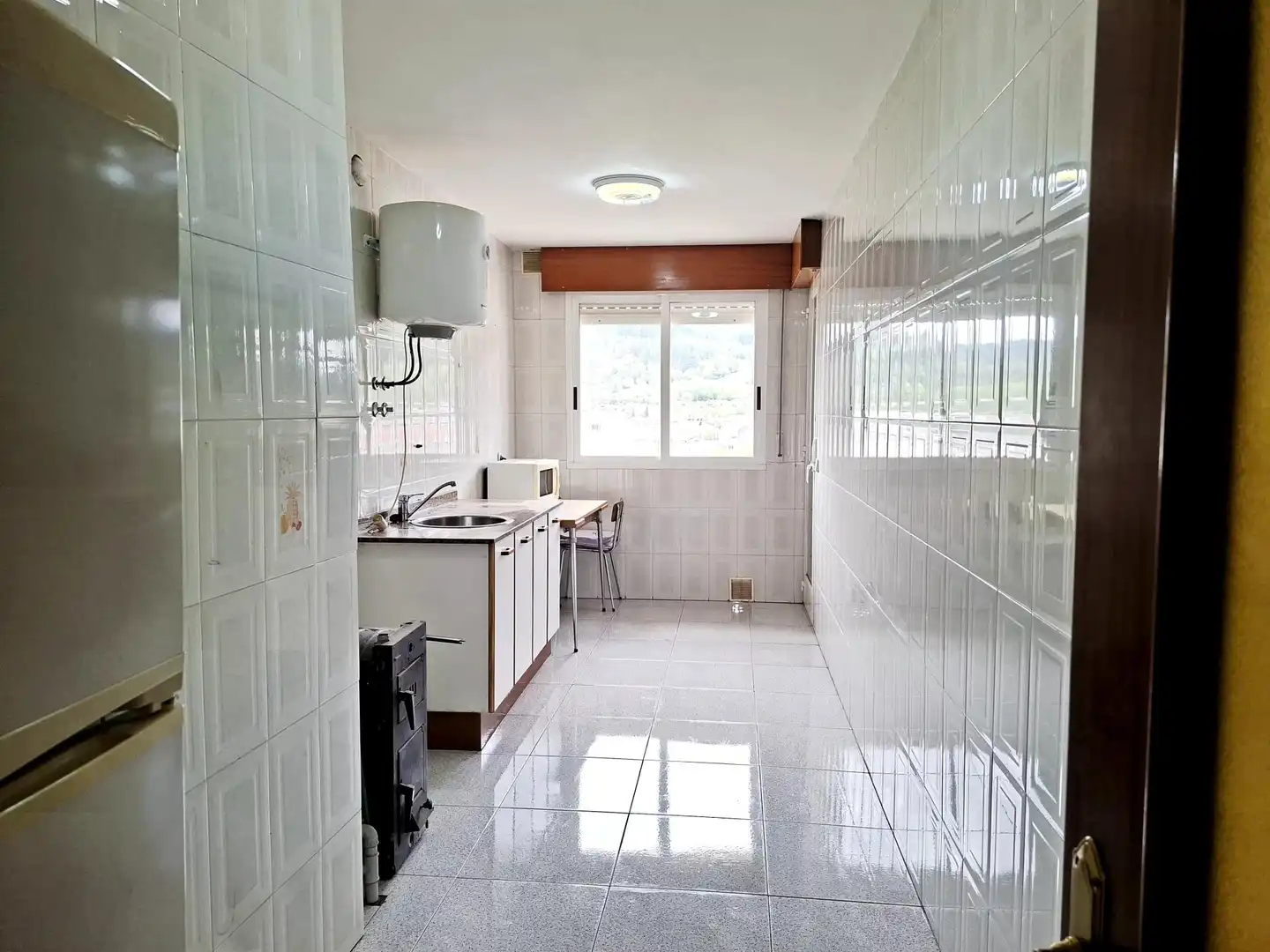 Cocina de Piso en venta en Vega de Espinareda con Calefacción