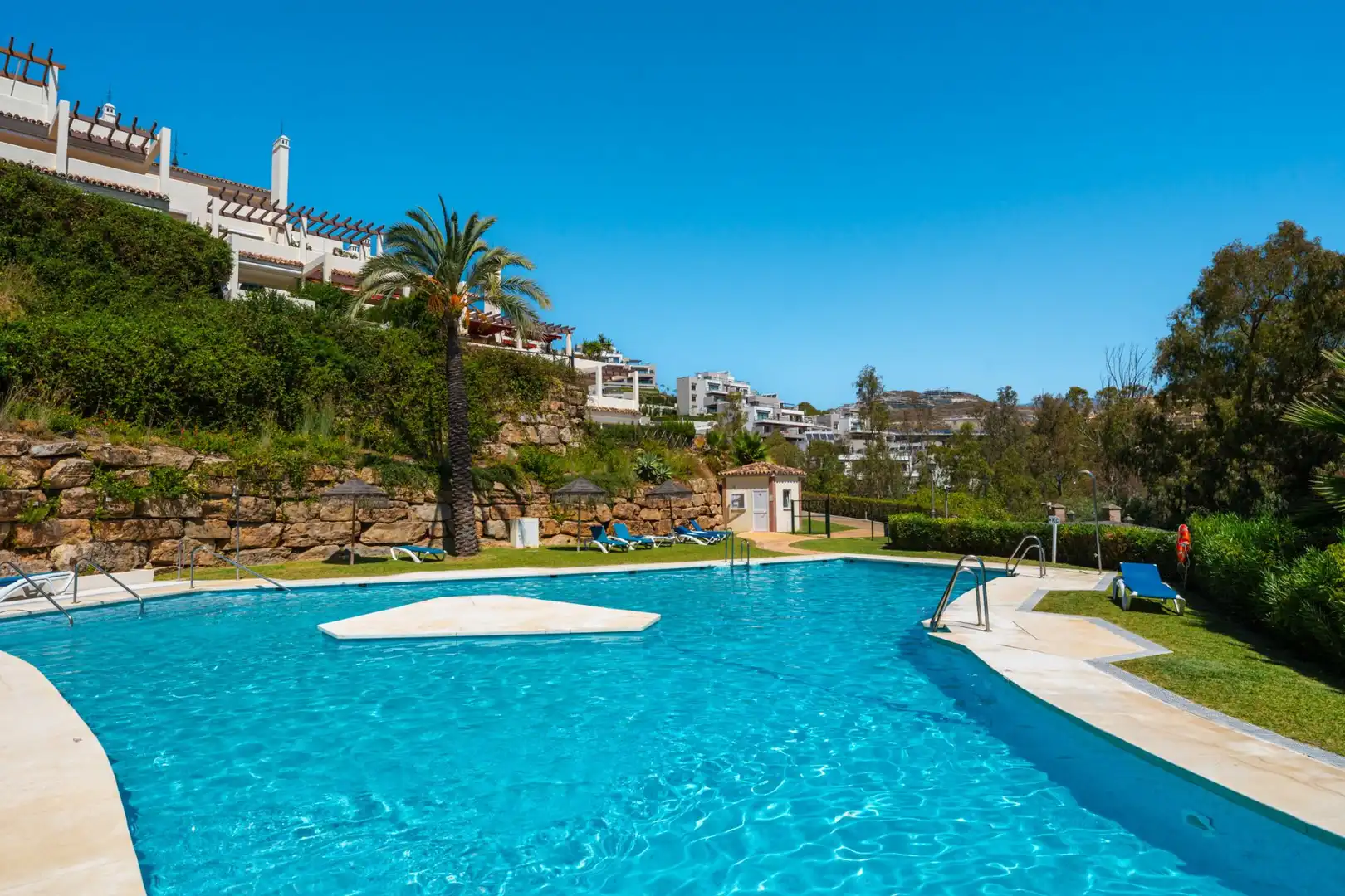 Appartement compact avec terrasse à vendre à Marbella Centro, imagen 2