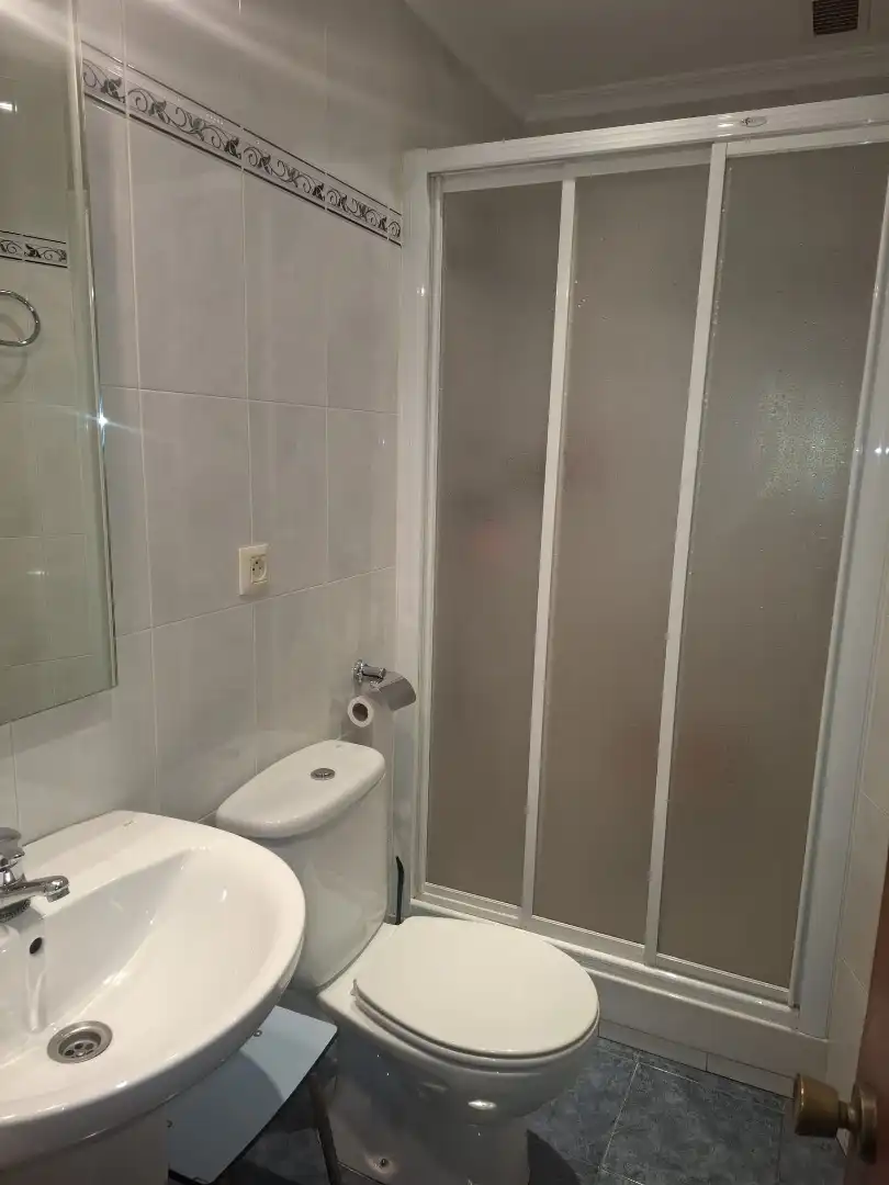 Baño de Piso en venta en Albacete con Aire acondicionado, Calefacción y Parquet