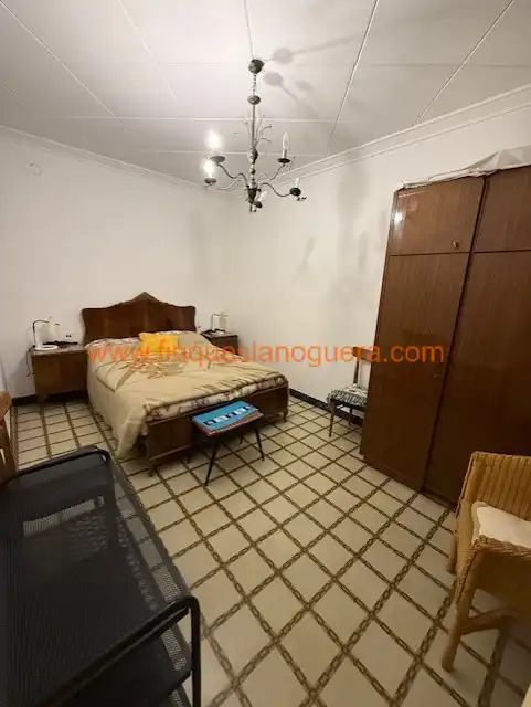 Habitación de Casa adosada en venta en Menàrguens con Balcón
