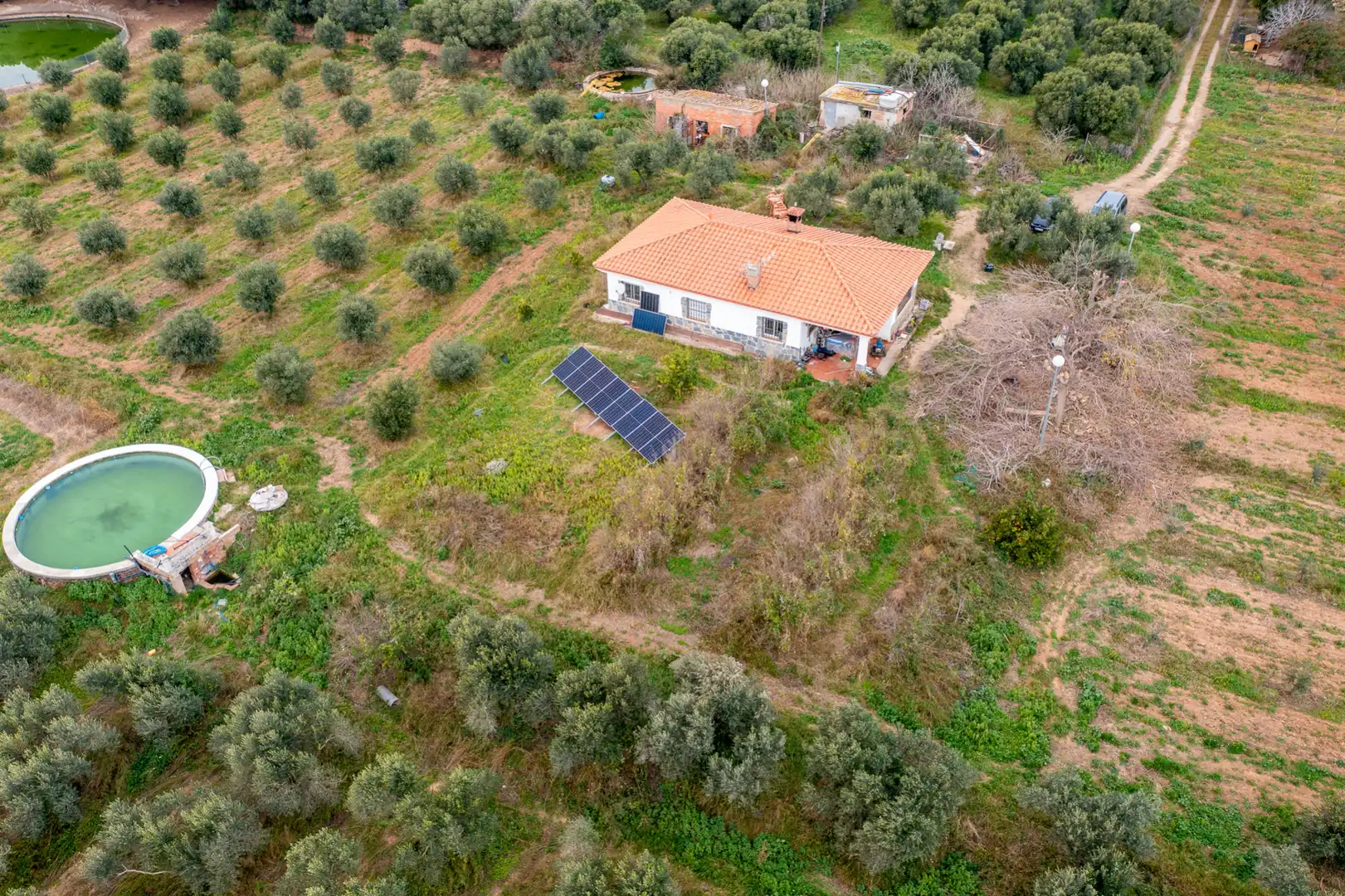 Casa rústica con jardín en venta en Riudoms