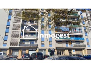 Local comercial en venda a Calle RIU GUELL