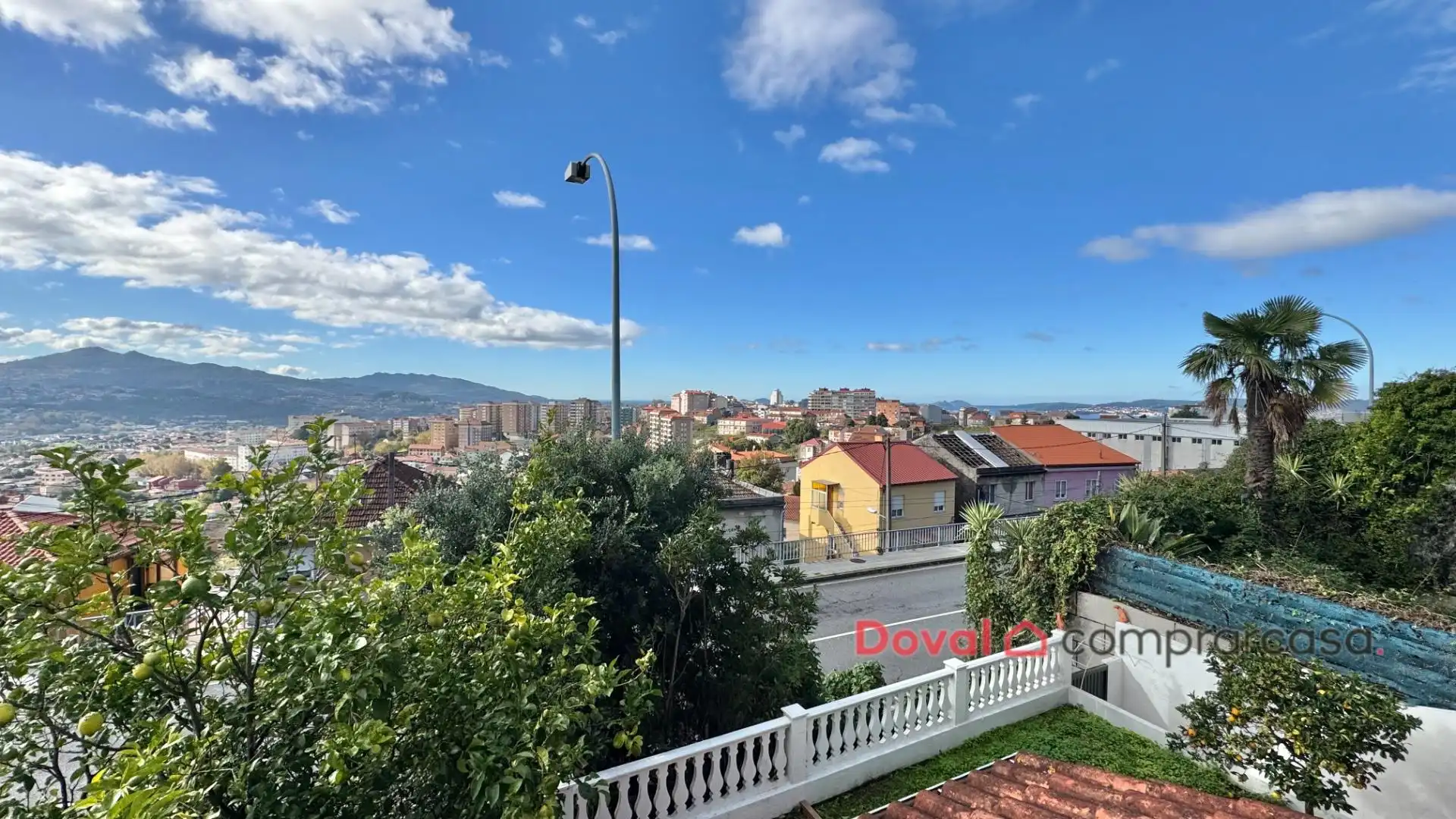 Exterior view of Houses for sale in Vigo   with Heating, Private garden and Parquet flooring