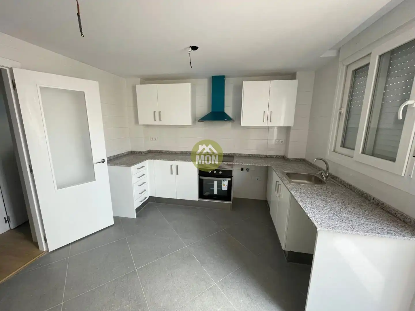Detached homes for sale in Playa - Ben Afeli