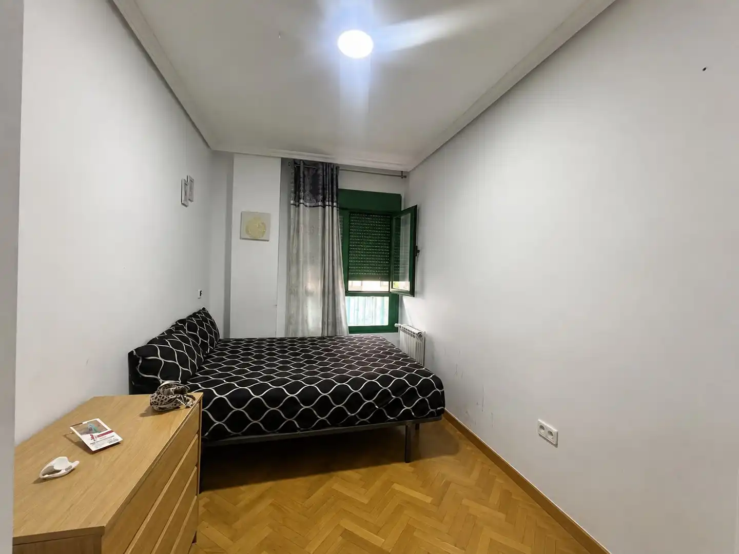 Schlafzimmer von Wohnung zum Verkauf in Parla mit Klimaanlage, Heizung und Abstellraum