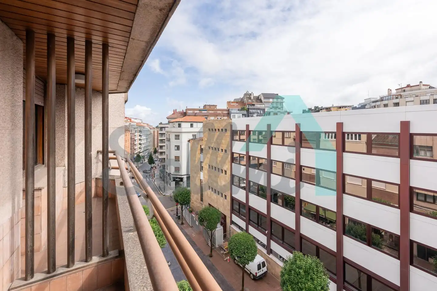 Flat with terrace for sale in Calle Alonso de Quintanilla, imagen 8