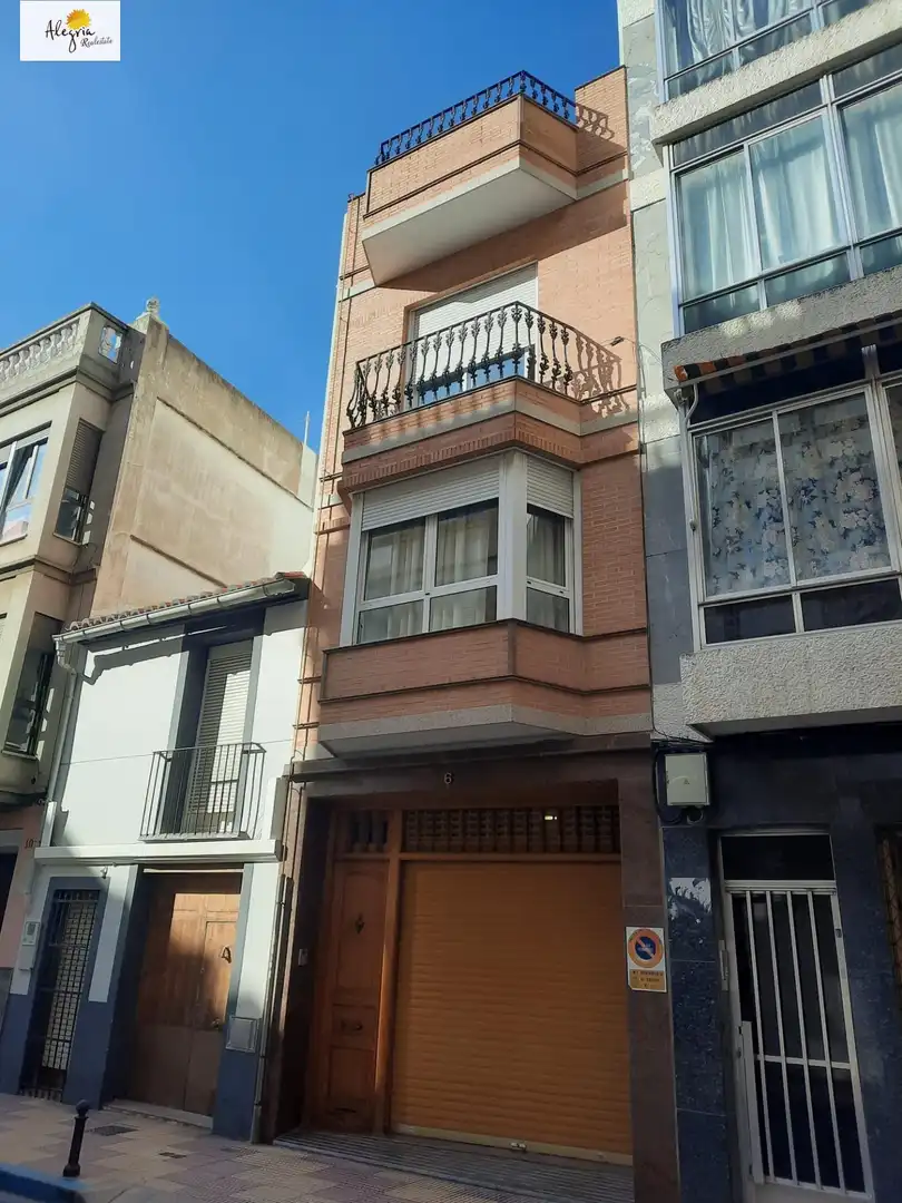 Casa con terrazza in vendita a Pueblo de Cullera