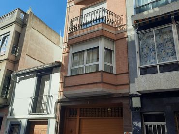 Maison avec balcon à vendre à Pueblo de Cullera