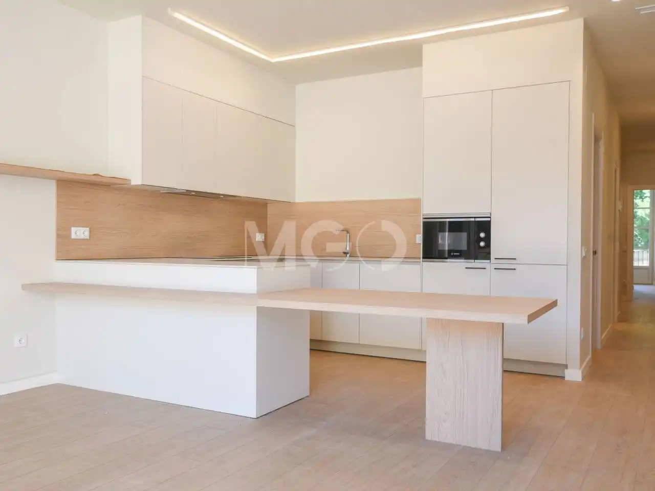Cocina de Piso en venta en Vic con Calefacción, Parquet y Terraza
