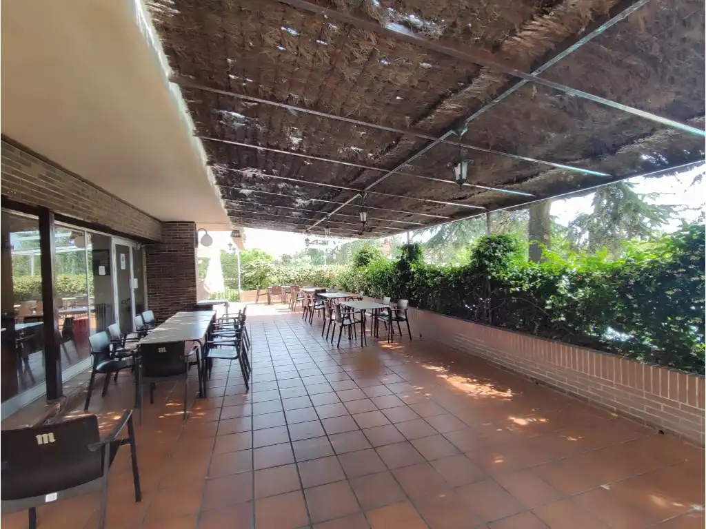 Terrasse von Erdgeschoss zum Verkauf in Majadahonda mit Gemeinschaftspool