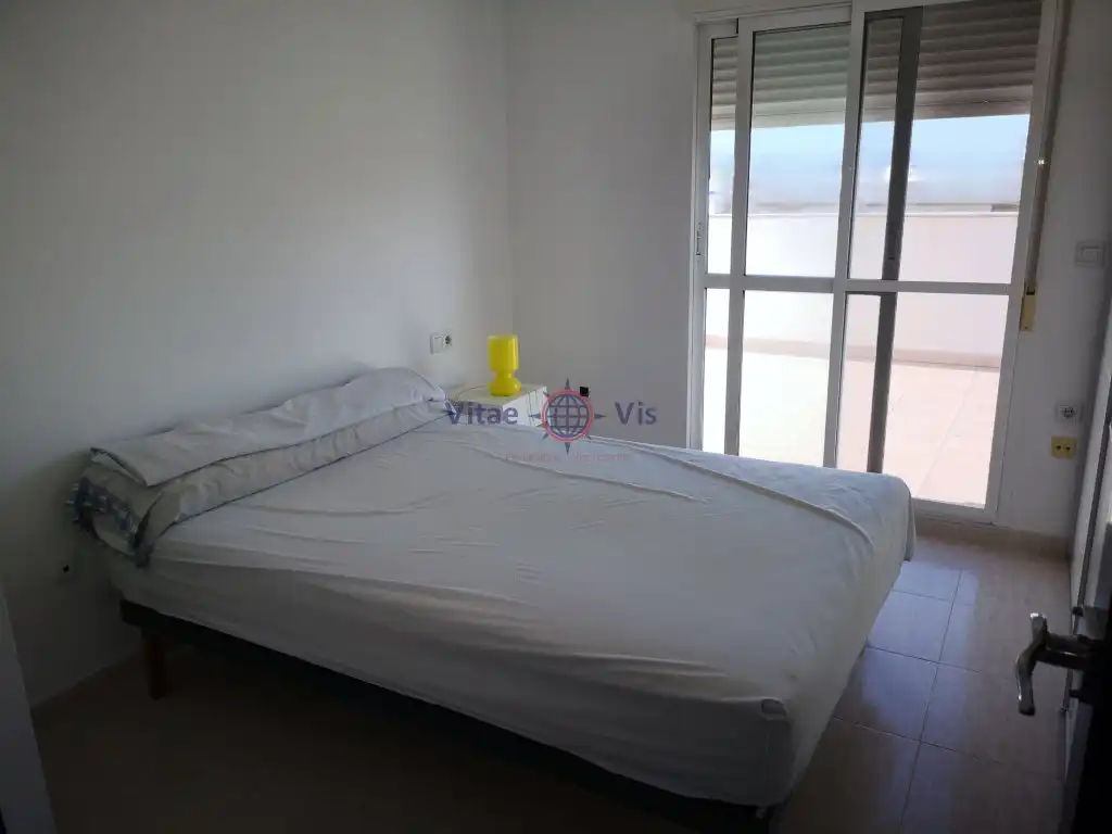 Penthouse with lift for sale in Calle Ortega Melgares, imagen 5