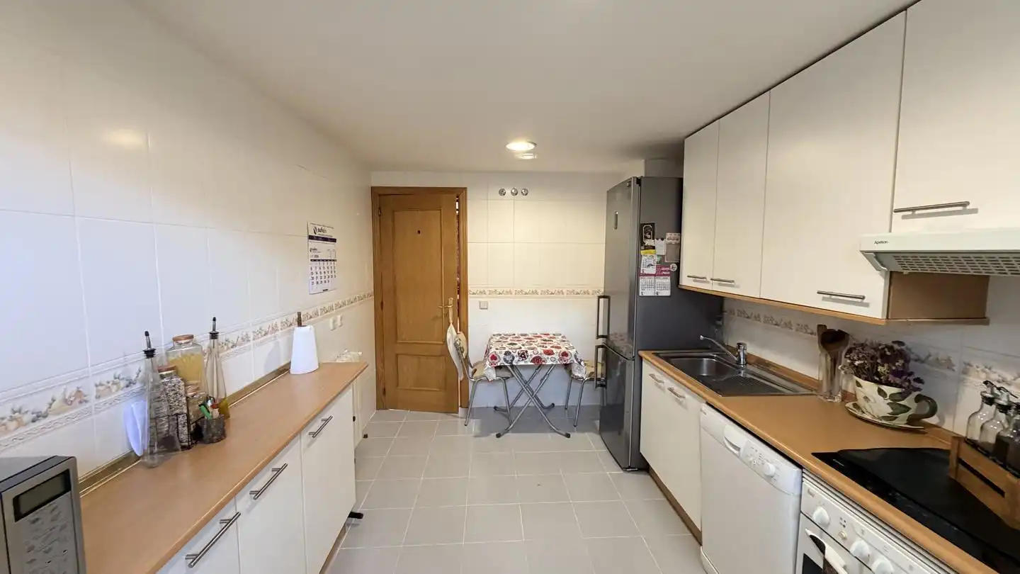 Cocina de Dúplex en venta en Madrid con Aire acondicionado, Calefacción y Parquet