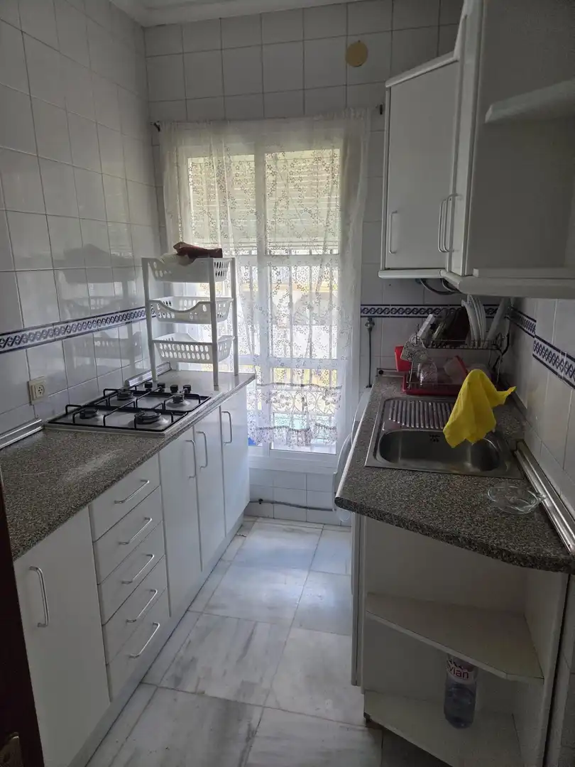 Cocina de Piso en venta en Rincón de la Victoria con Terraza y Piscina comunitaria