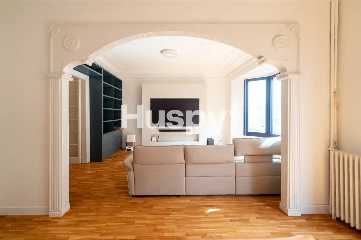 Living room of Flat for rent in Barcelona  with Air Conditioner, Heating and Furnished