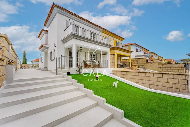 Casa adosada en Venta en Kurt Konrad en Playa Fañabé Alto