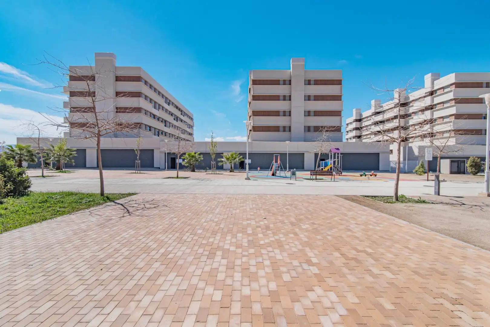 Parkplatz von Geschaftsraum zur Miete in Granada