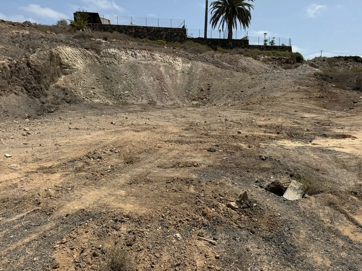 Residencial en venta en Calle la Raya, 10, Villaverde