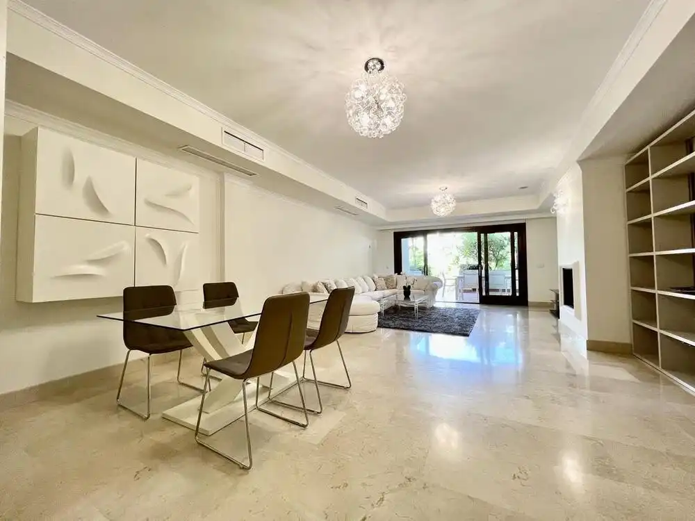Living room of Ground floor for rent in Marbella  with Air Conditioner, Private garden and Terrace