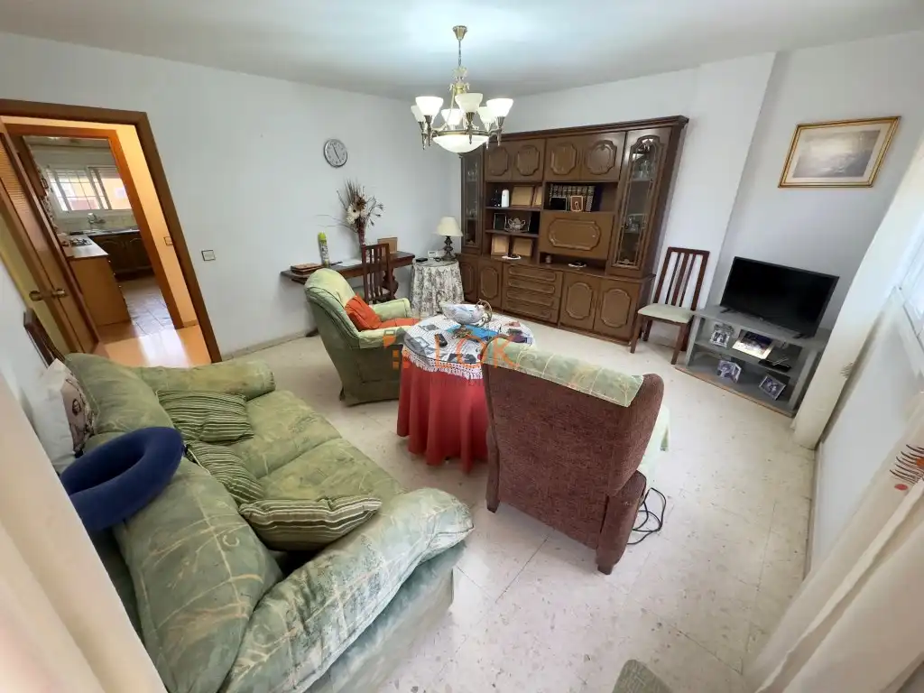 Sala d'estar de Pis en venda en Málaga amb Aire condicionat i Terrassa