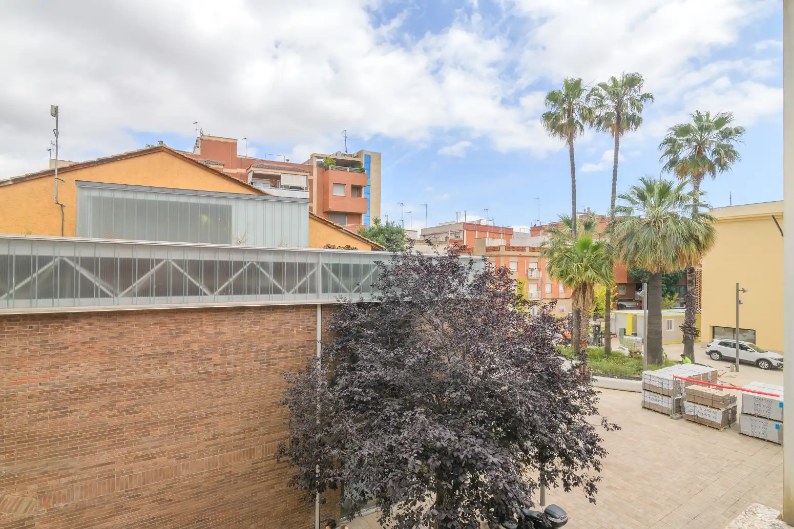 Vista exterior de Piso en venta en Viladecans con Calefacción, Terraza y Balcón
