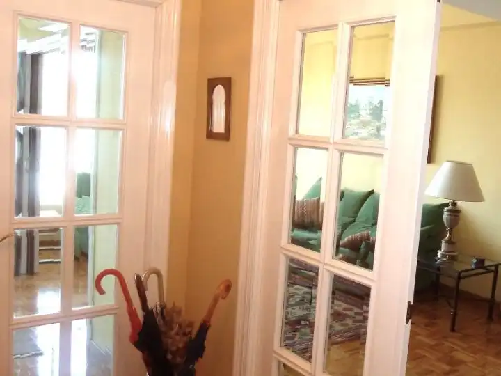 Piso en venta en Oviedo  con Balcón