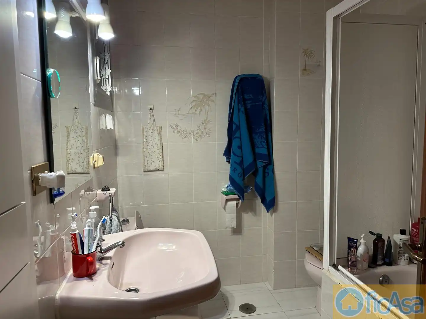 Baño de Apartamento en venta en Castellón de la Plana / Castelló de la Plana con Aire acondicionado y Balcón