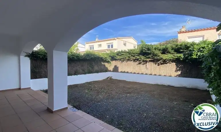 Jardí de Casa o xalet en venda en Roses amb Calefacció, Jardí privat i Terrassa