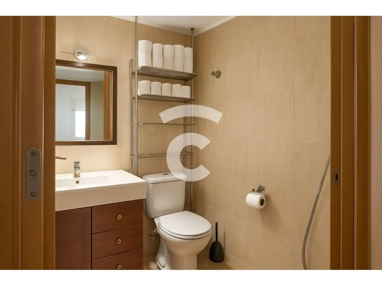 Badezimmer von Wohnung zum Verkauf in Vic mit Klimaanlage, Heizung und Parkett