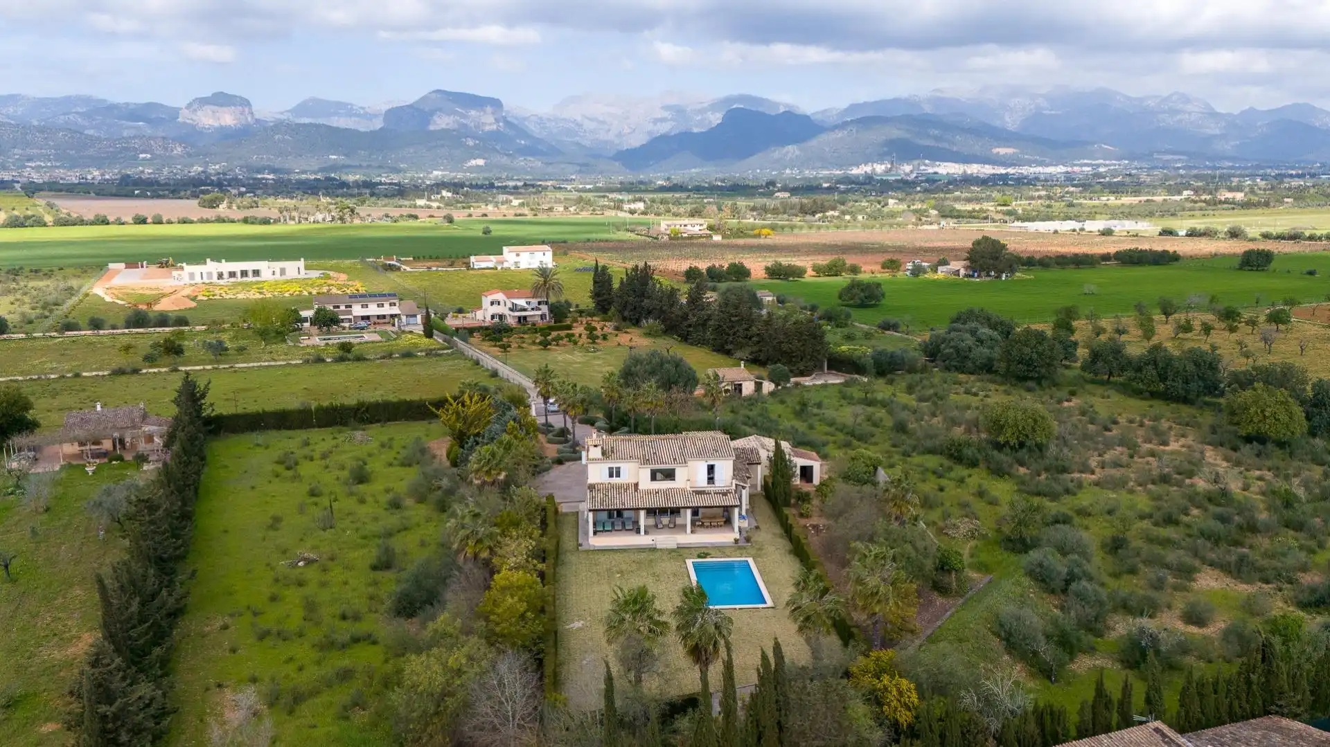 Vista exterior de Casa o chalet de alquiler en Binissalem con Aire acondicionado, Calefacción y Jardín privado
