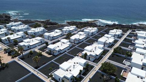 Photo 4 of Single-family semi-detached for sale in Calle de Portugal, Playa Blanca, Yaiza