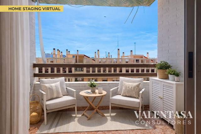 Piso en Venta en Carrer d'Ángel Villena en Na Rovella - Hermanos Maristas