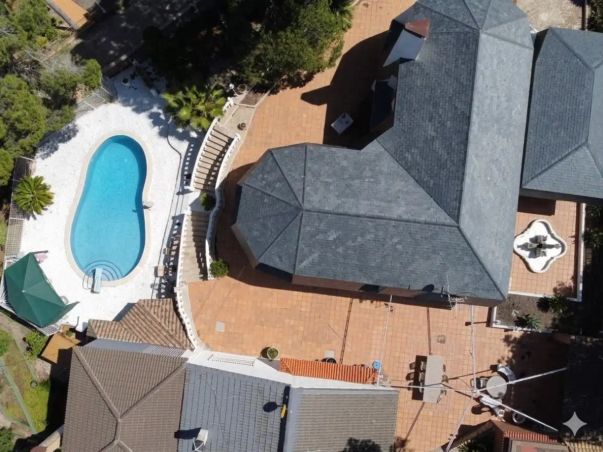 Piscina de Casa o xalet en venda en Murcia amb Aire condicionat, Calefacció i Jardí privat