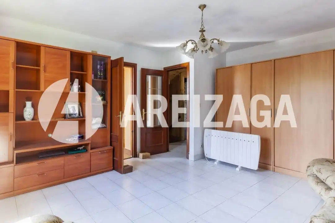Bedroom of Houses for sale in Donostia - San Sebastián   with Heating, Private garden and Storage room