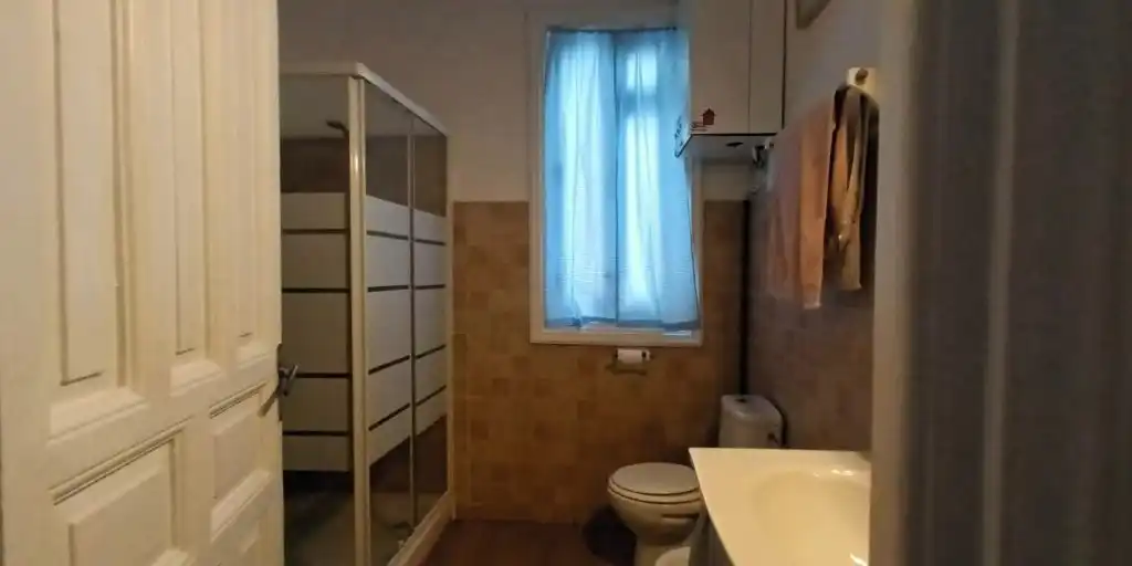 Baño de Piso en venta en Madrid con Calefacción, Amueblado y Horno