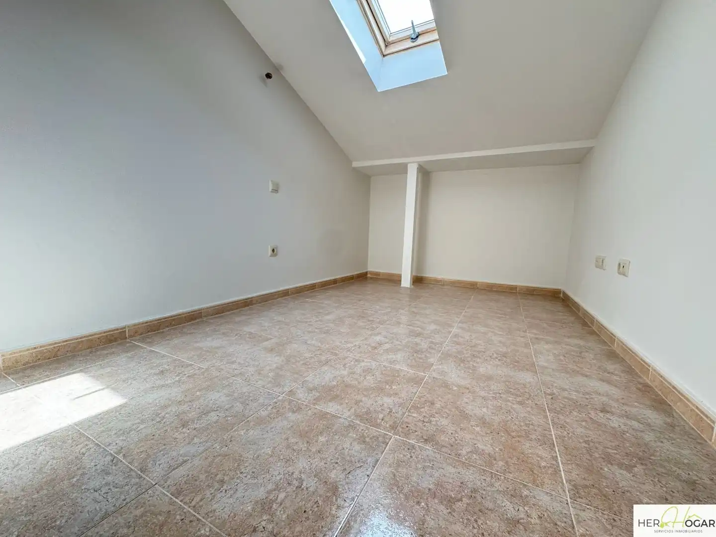 Flat for sale in Alameda de la Sagra  with Heating