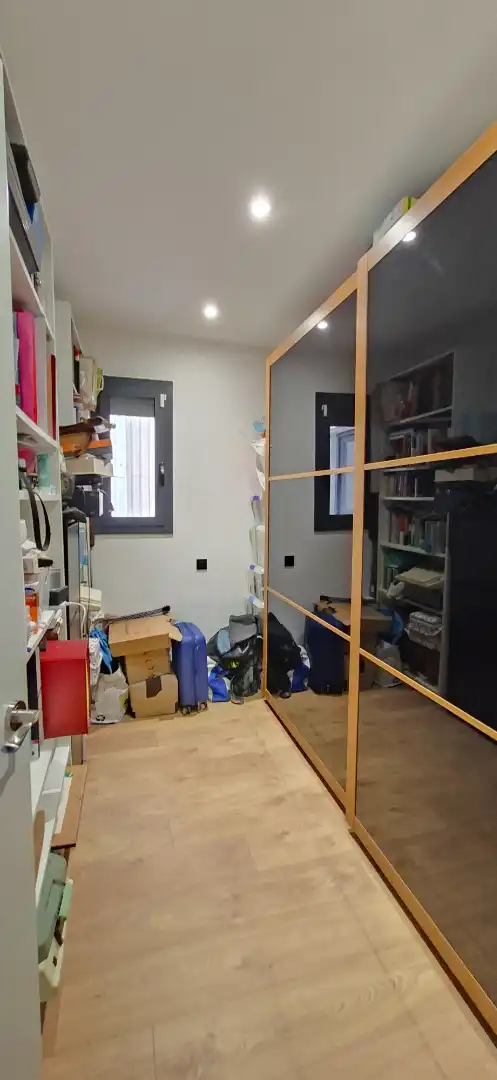 Bedroom of Flat for sale in Badalona  with Air Conditioner, Heating and Terrace
