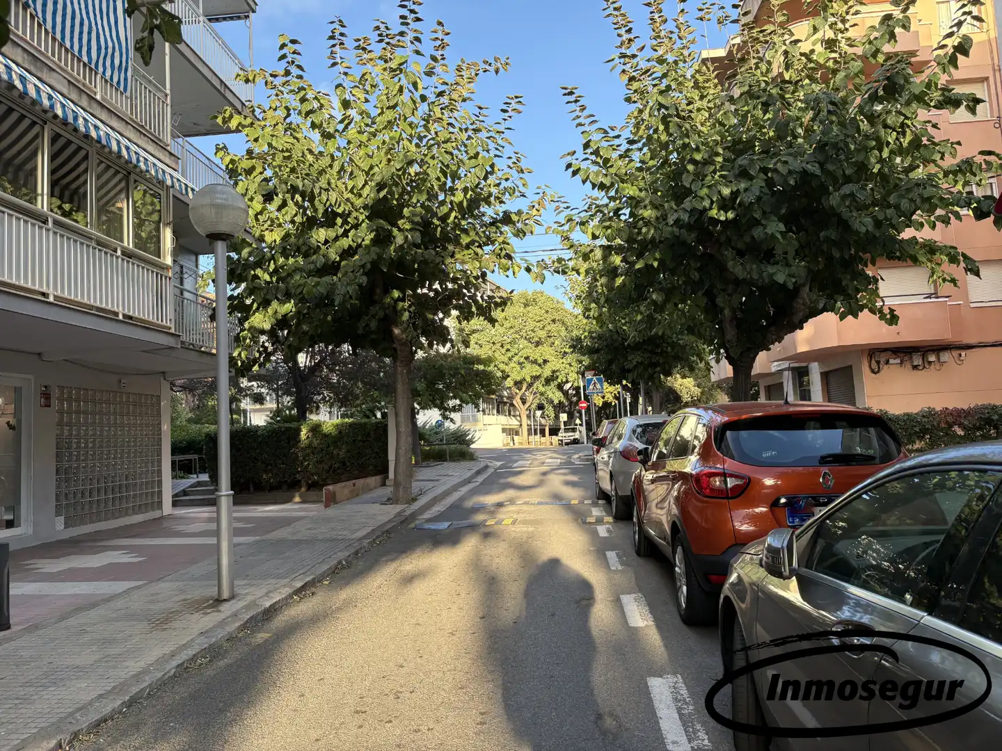 Vista exterior de Garatge en venda en Salou