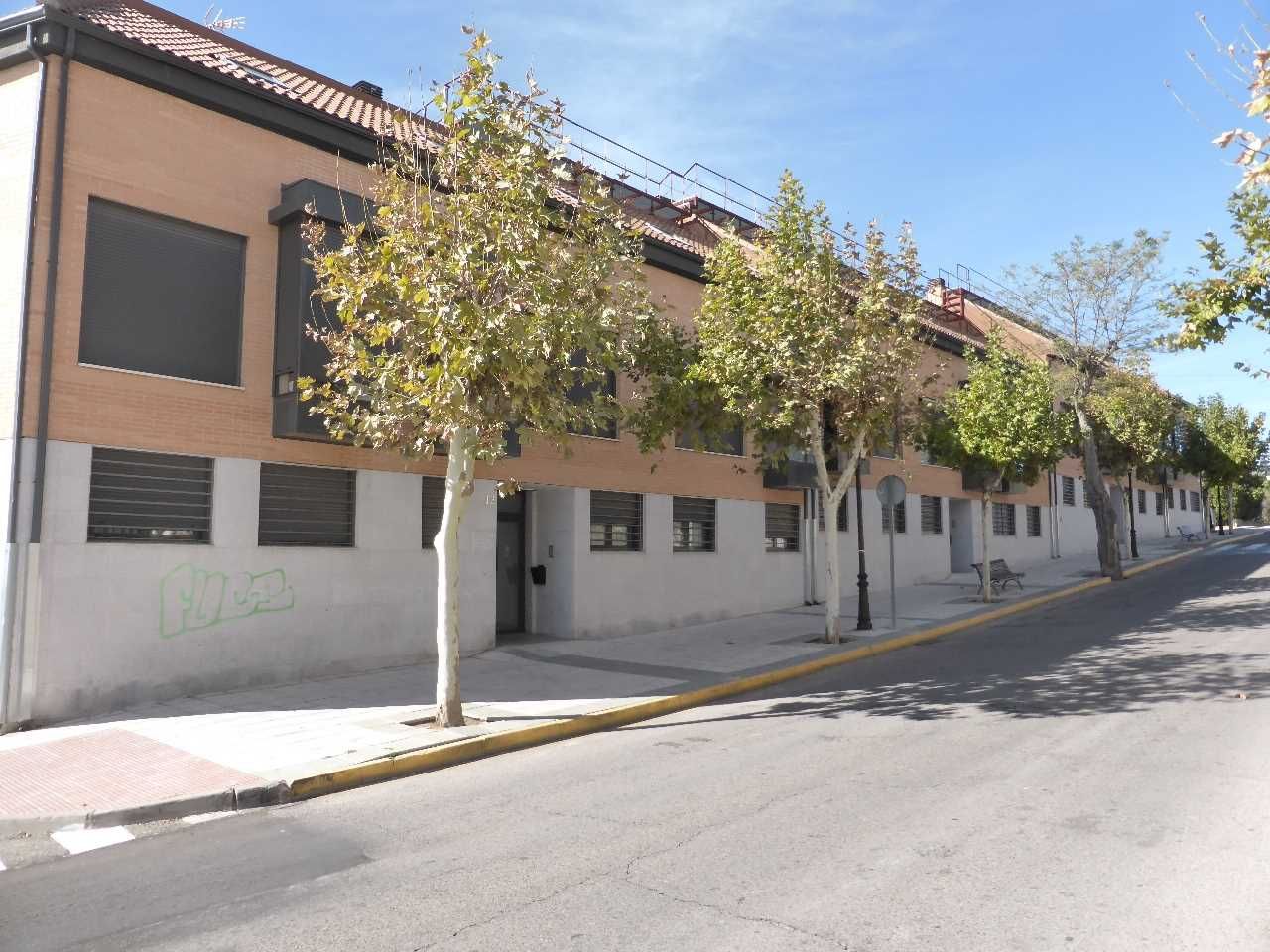 Vista exterior de Garaje en venta en El Viso de San Juan