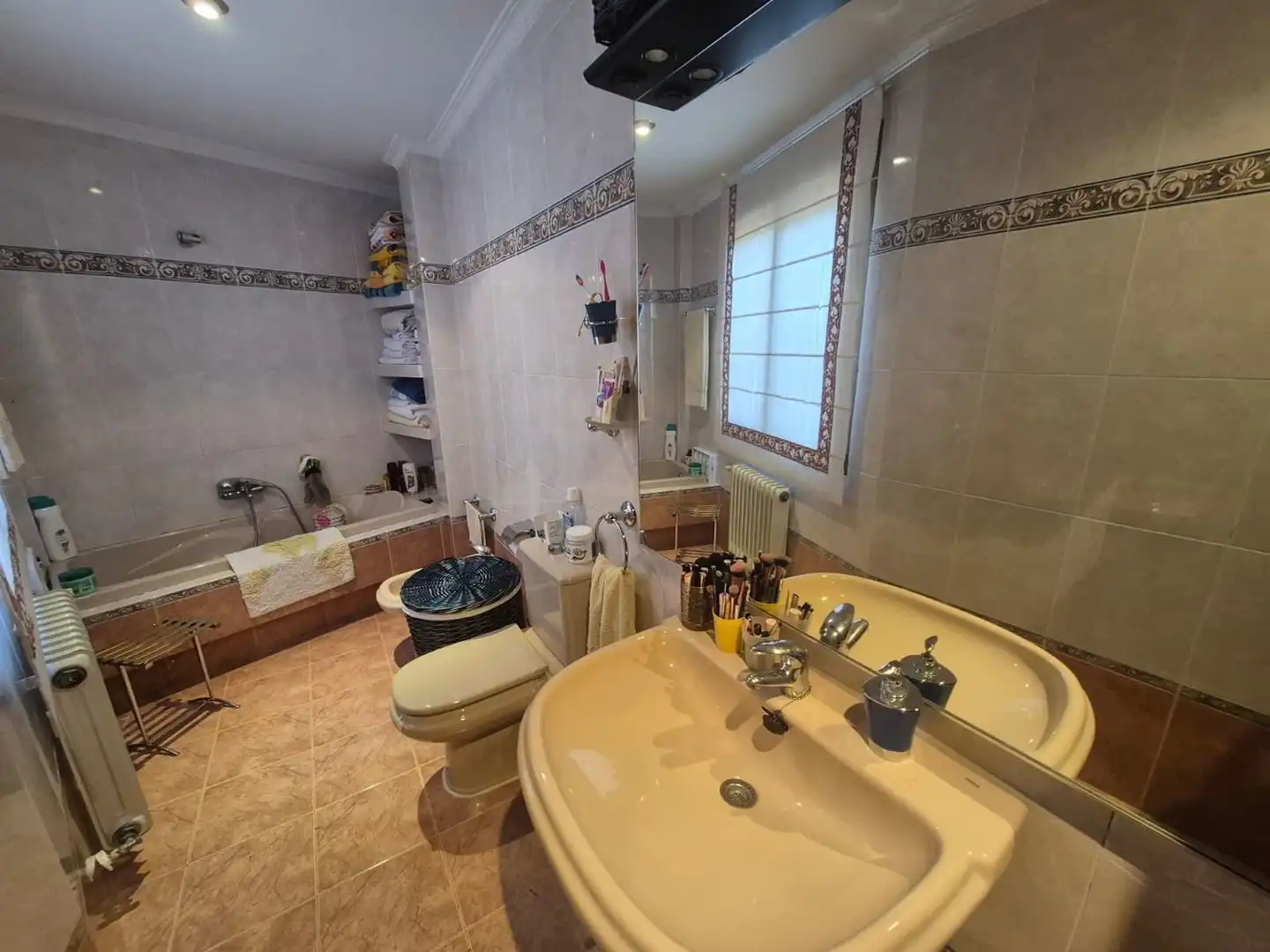 Bathroom of Duplexes for sale in Ciudad Real  with Air Conditioner, Heating and Terrace