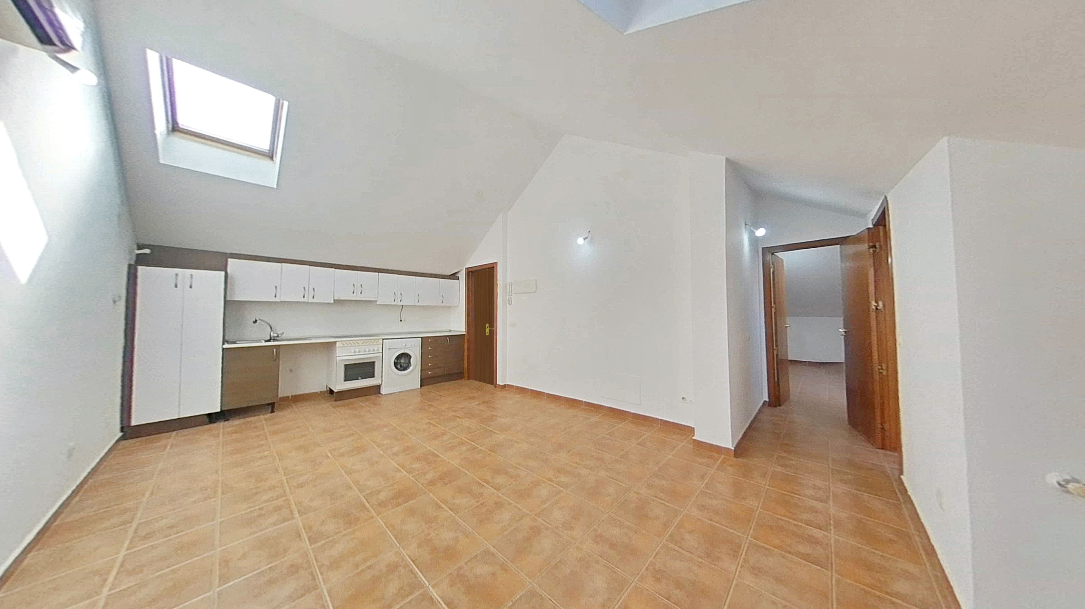 Dachboden miete in Casco Antiguo Sur